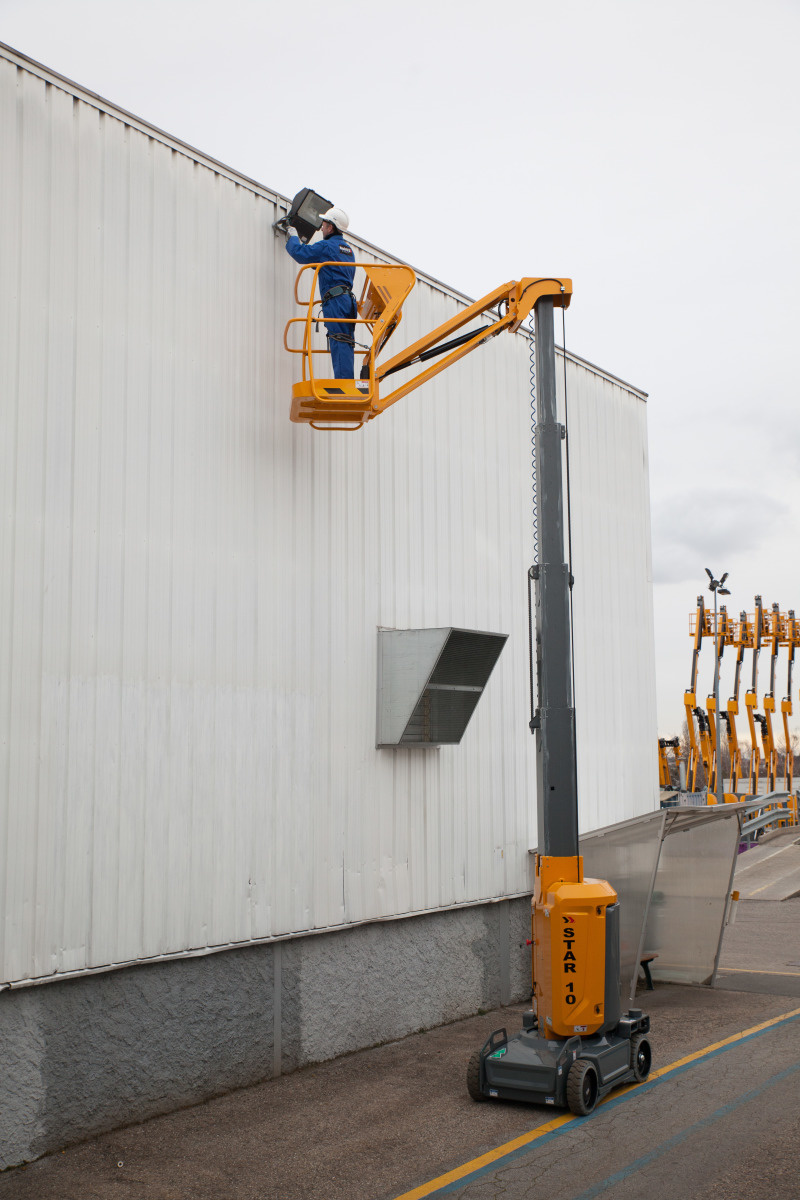 Мачтовый подъемник Haulotte Star 10, р/в 10000 мм, г/п 200 кг