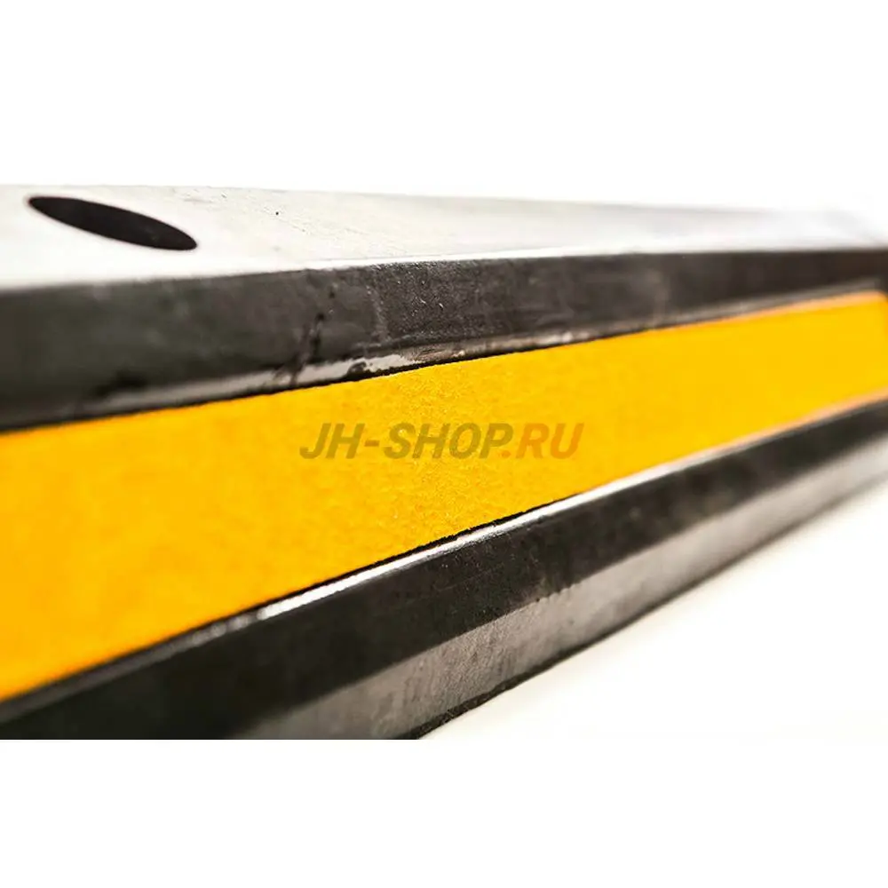 Колесоотбойник (делиниатор) резиновый КР-2,0 ЦЕЛЬНЫЙ