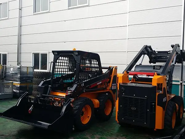 Мини-погрузчик с бортовым поворотом BAWOO M50