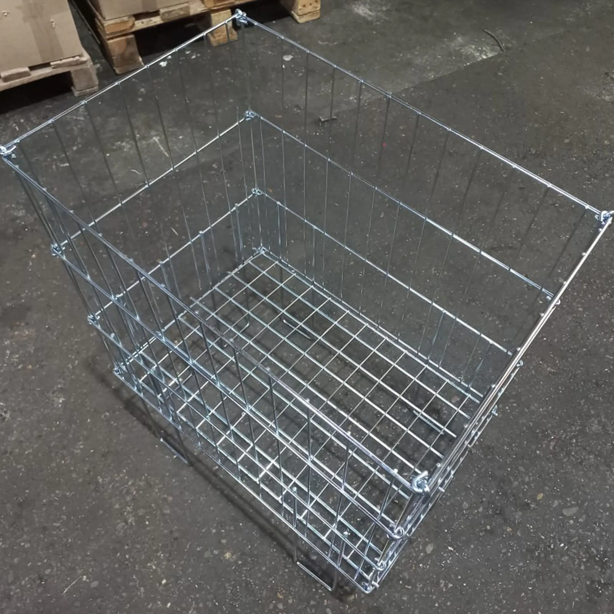 Корзины для распродаж - размер ячейки боковин 50*180 мм