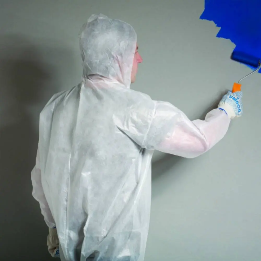 Комбинезон одноразовый UNIBOB, размер XL, белый (перчатки и бахилы в подарок)