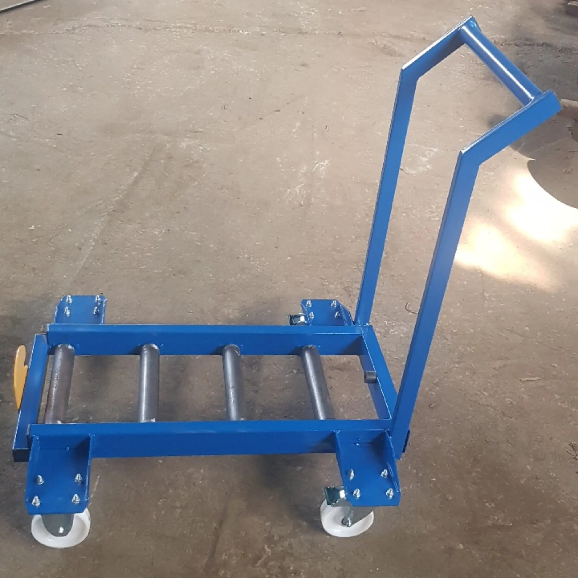 Стол для замены батарей односекционный перекатной ТМ-СП1/750x300