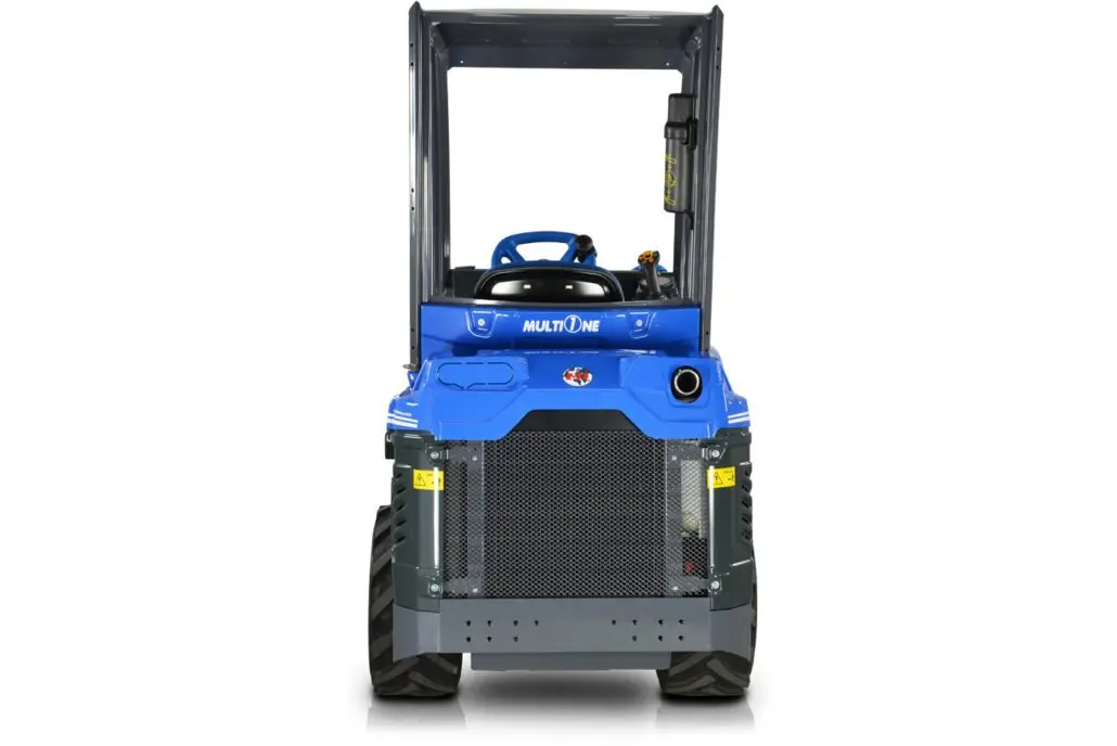 Многофункциональный шарнирно-сочлененный мини-погрузчик MULTIONE 5.2 K standart