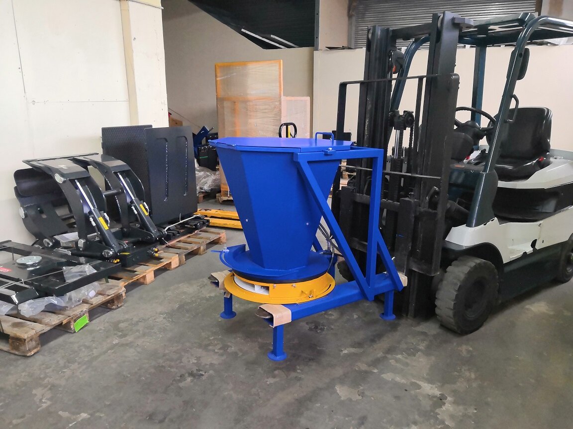 Разбрасыватель реагента РБ-230