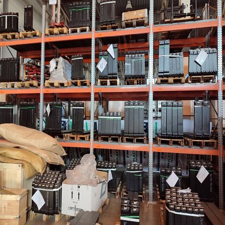 Вилы с крюками (г/п 3800кг, сечение вил 100х50, класс 3В) картинка