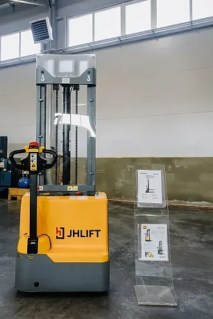 Штабелер электрический самоходный JHLIFT JHL12, 3000 мм, Li-Ion картинка