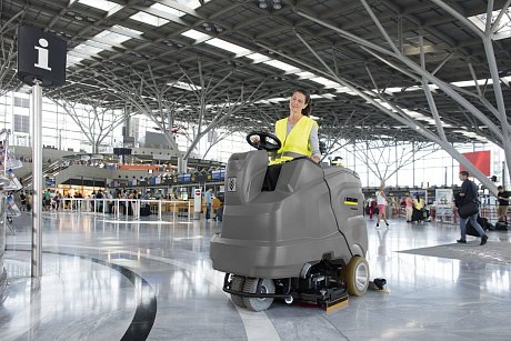 Поломоечная машина аккумуляторная Kärcher B 150 R, R85 картинка