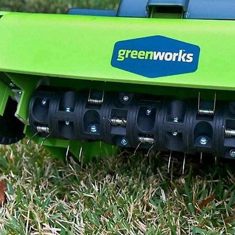 Аэратор-скарификатор аккумуляторный Greenworks GD40SC38IIK4, 40V, c АКБ 4Ач и ЗУ картинка