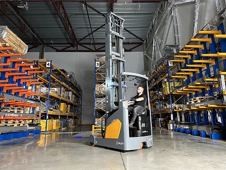 Ричтрак JHLIFT CQD 20 XC, 10500 мм (интегрированная Li-Ion АКБ) картинка