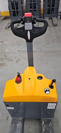 Тележка электрическая самоходная JHLIFT CBD 20 mini, 2000 кг, 1150 x 560 мм, Li-Ion с батареей 20 Ah картинка