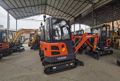 Миниэкскаватор Yuchai YC20 SR картинка