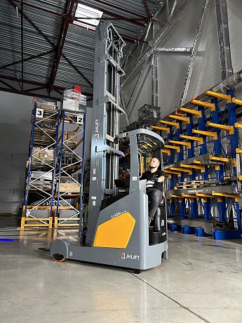 Ричтрак JHLIFT CQD 20 XC, 10500 мм (интегрированная Li-Ion АКБ) картинка