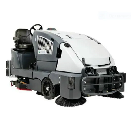 Поломоечная машина аккумуляторная Nilfisk CS 7010 с местом для оператора картинка