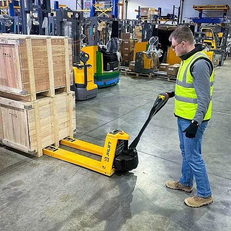 Тележка электрическая самоходная JHLIFT EPT 15H, 1500 кг, 1150 x 550 мм, Li-Ion с батареей 48V, 15 Ah картинка