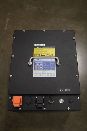 Тяговый литий-ионный аккумулятор EKT MS24120 для поломоечной машины Pitoshi FD85 картинка