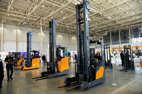 Ричтрак JHLIFT CQD 20 XC, 11000 мм (интегрированная Li-Ion АКБ) картинка