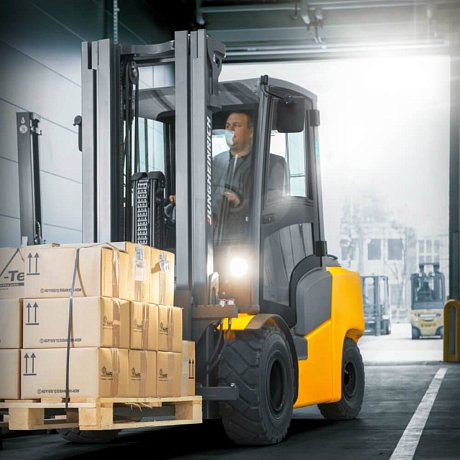 Газовый погрузчик с гидростатическим приводом Jungheinrich TFG 425s картинка