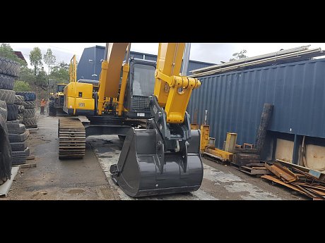 Экскаватор Yuchai YC230-9 картинка