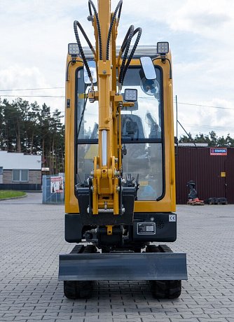 Миниэкскаватор Yuchai YC 18-SR Canopy картинка