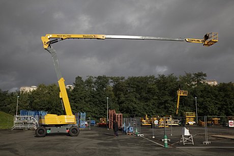 Дизельный коленчатый подъемник Haulotte HA 32 RTJ PRO, р/в 31800 мм, г/п 250 кг картинка