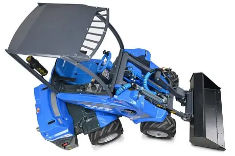 Многофункциональный шарнирно-сочлененный мини-погрузчик MULTIONE 5.2 K standart картинка