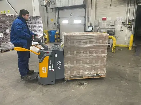 Тележка электрическая самоходная JHLIFT CBD 20AS, 2000 кг, 1150 x 540 мм, с местом для оператора, АКБ Li-Ion / свинцово-кислотная картинка