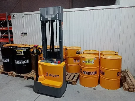 Штабелер электрический самоходный JHLIFT JHL15, 3000 мм, Li-Ion картинка
