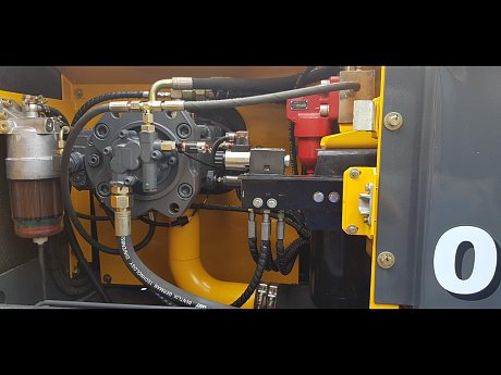 Экскаватор Yuchai YC230-9 картинка