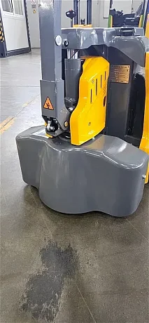 Тележка электрическая самоходная JHLIFT EPT 15-Q, 1500 кг, 1150 x 550 мм, Li-Ion с батареей 24V, 40 Ah картинка