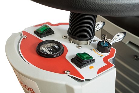 Поломоечная машина аккумуляторная с местом оператора Bennett Ranger R510b картинка