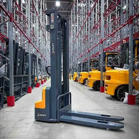 Штабелер электрический самоходный JHLIFT CDD15, 2500 мм, Li-Ion картинка