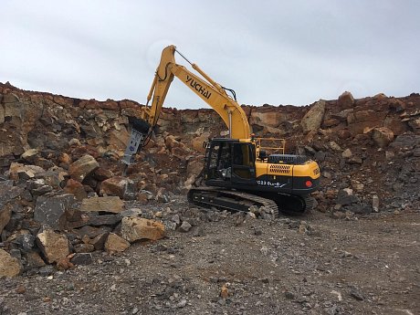 Экскаватор Yuchai YC230-9 картинка