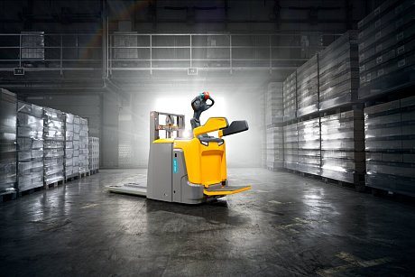 Штабелер электрический самоходный Jungheinrich ERD 120 DT, 2350 мм с откидной площадкой оператора для двух паллет картинка