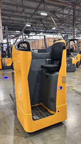 Тележка электрическая самоходная JHLIFT CBD 20X-A, 2000 кг, 1150 x 540 мм, с сиденьем оператора картинка