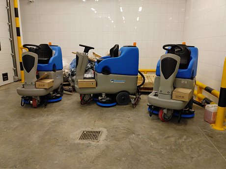 Поломоечная машина аккумуляторная Fiorentini ECOSMILE 75 картинка