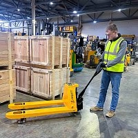 Низкопрофильная электротележка самоходная JHLIFT EPT15H-65L-1000L, 1500 кг, 1000 x 550 мм, Li-Ion с батареей 48V, 15 Ah