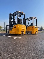 Электрический погрузчик JHLIFT CPDS 13-20 XC, трехопорный, с интегрированной Li-Ion батареей