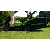 Газонокосилка аккумуляторная Greenworks GD24LM33, 24V, 33см, без АКБ и ЗУ