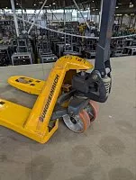 Гидравлическая тележка (рохля) Jungheinrich AM 22 VBV, 2200 кг, 600х500 мм, с полиуретановыми колесами