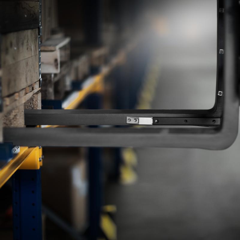 Ричтрак Jungheinrich ETV 320 DZ, 12020 мм с холодильным исполнением и видеокамерой