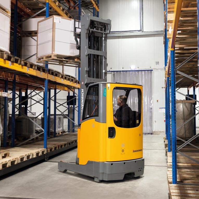 Ричтрак Jungheinrich ETV 214 DZ-V, 8000 мм