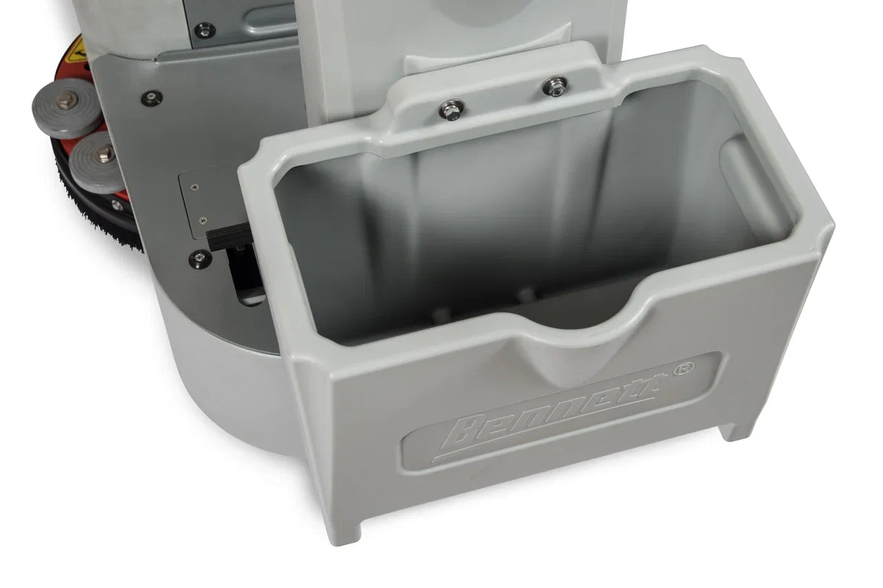 Поломоечная машина аккумуляторная с местом оператора Bennett Ranger R660b