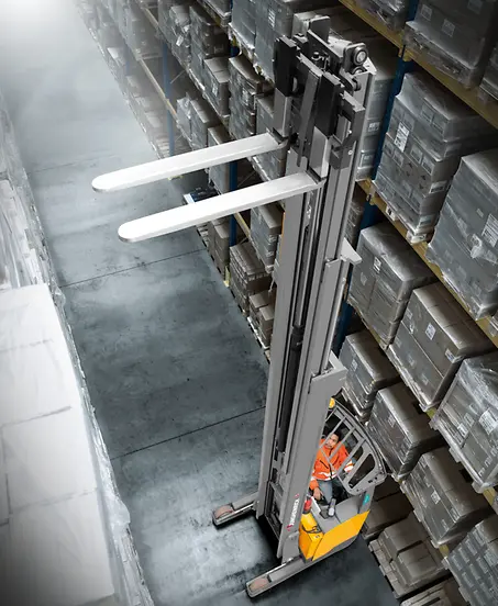 Ричтрак Jungheinrich ETV 320 DZ, 12020 мм с холодильным исполнением