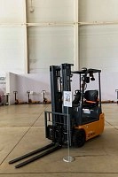 Электрический погрузчик JHLIFT CPDS 10X mini, 2000-4500 мм, трехопорный, АКБ Li-Ion / свинцово-кислотная