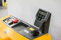 Тележка электрическая самоходная Jungheinrich EJE BA 115, 1500 кг, 1150 x 540 мм, с весами, Li-Ion с батареей 50 Ah