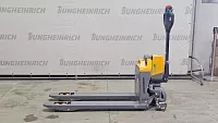 Тележка электрическая самоходная Jungheinrich PTE 15Q, Li-Ion с батареей 24V, 50Ah, 1500 кг, 1150 x 540 мм, с колесами баланса