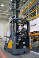 Ричтрак JHLIFT CQD 20 XC, 10500 мм (интегрированная Li-Ion АКБ)