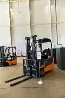 Электрический погрузчик JHLIFT CPDS 15AH, 2500-6500 мм, трехопорный, АКБ свинцово-кислотная